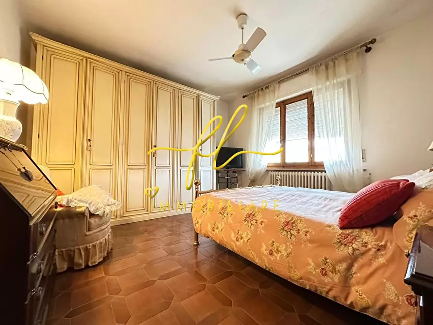 Immagine 31 di Appartamento in vendita  a Cecina