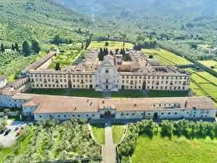 Immagine 24 di Casa colonica in vendita  a Calci