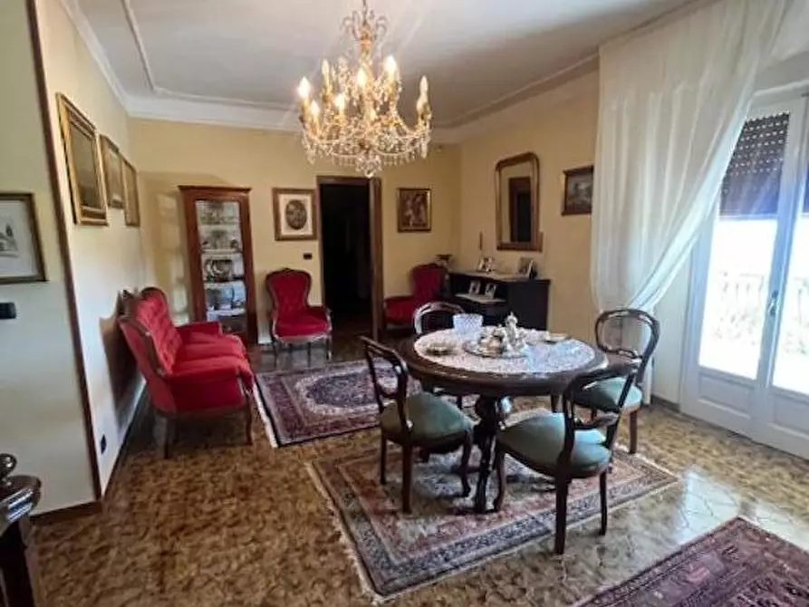 Immagine 10 di Villa in vendita  a Fosdinovo