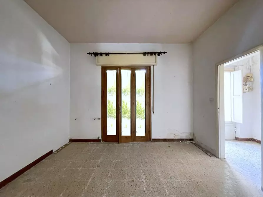 Immagine 2 di Casa bifamiliare in vendita  a Camaiore