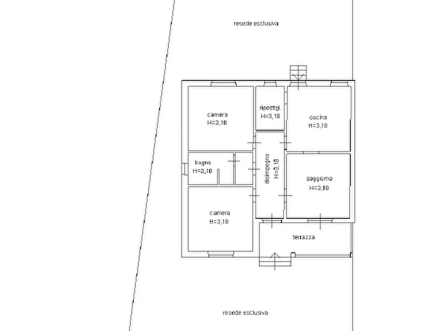 Immagine 31 di Casa bifamiliare in vendita  a Camaiore