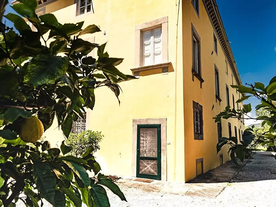 Immagine 117 di Immobile di prestigio in vendita  a Lucca