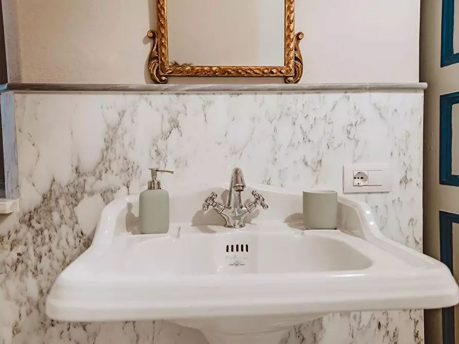 Immagine 62 di Immobile di prestigio in vendita  a Lucca