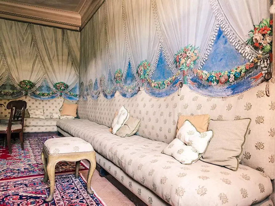 Immagine 30 di Immobile di prestigio in vendita  a Lucca