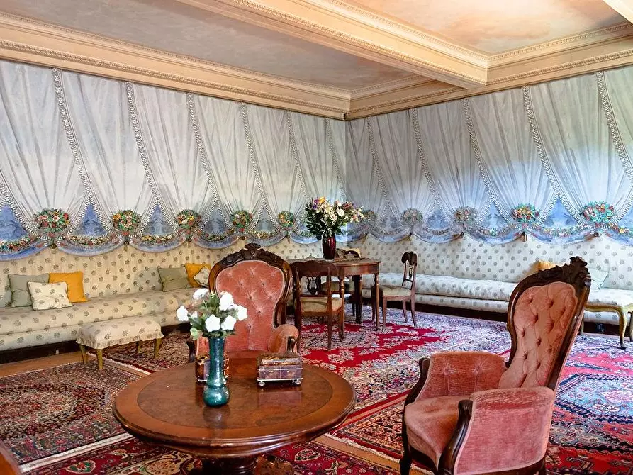 Immagine 32 di Immobile di prestigio in vendita  a Lucca