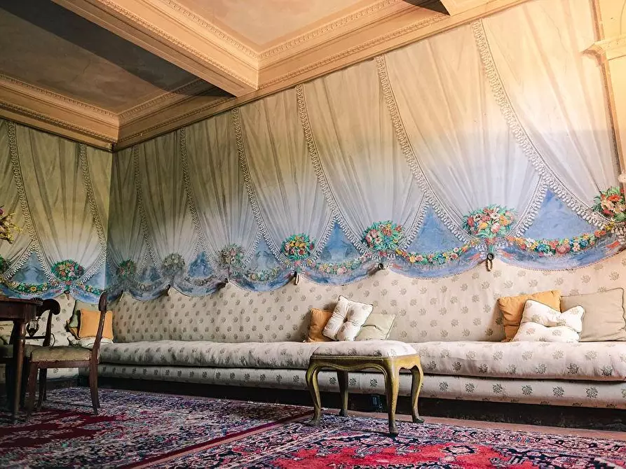 Immagine 28 di Immobile di prestigio in vendita  a Lucca