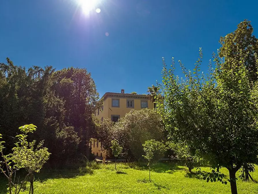 Immagine 10 di Immobile di prestigio in vendita  a Lucca