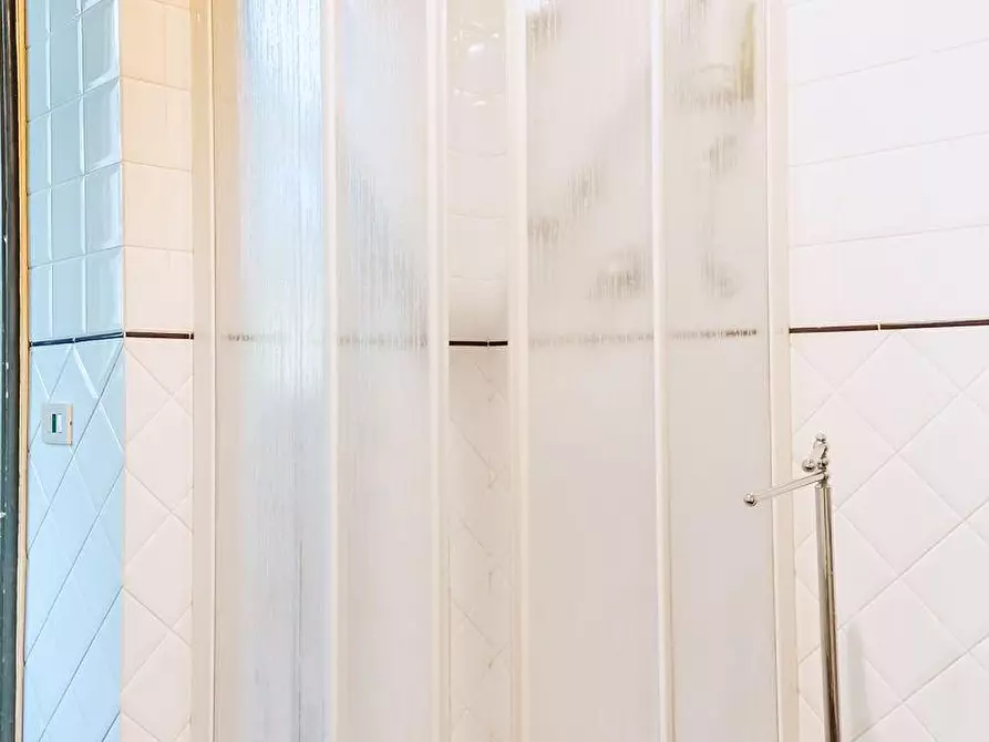 Immagine 105 di Immobile di prestigio in vendita  a Lucca