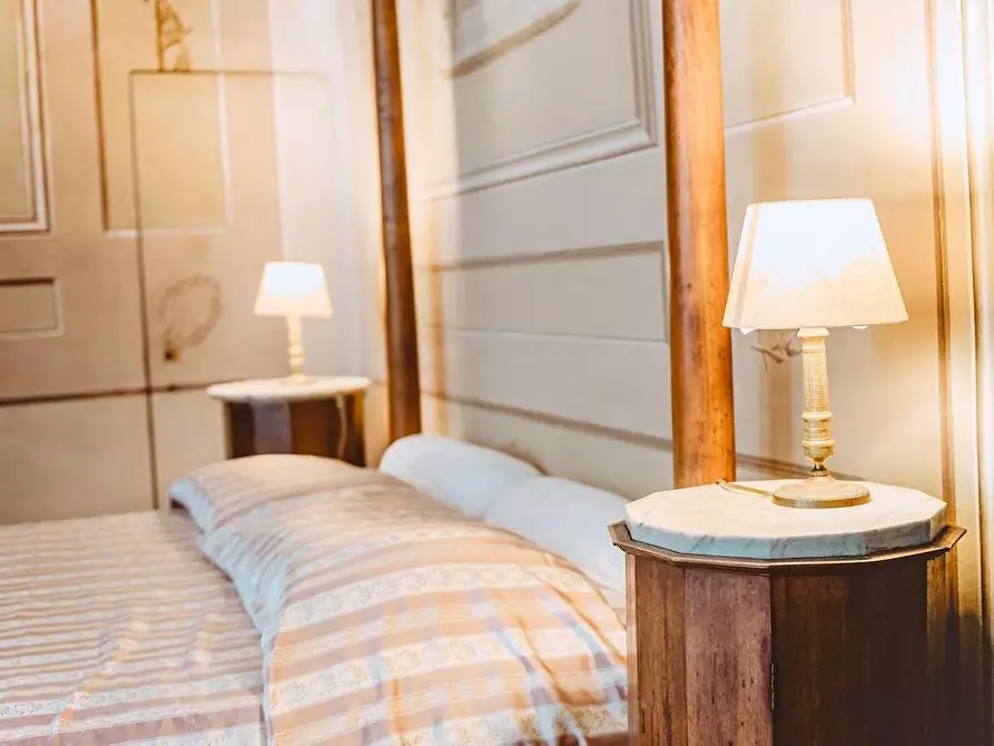 Immagine 57 di Immobile di prestigio in vendita  a Lucca