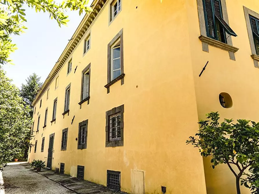 Immagine 112 di Immobile di prestigio in vendita  a Lucca