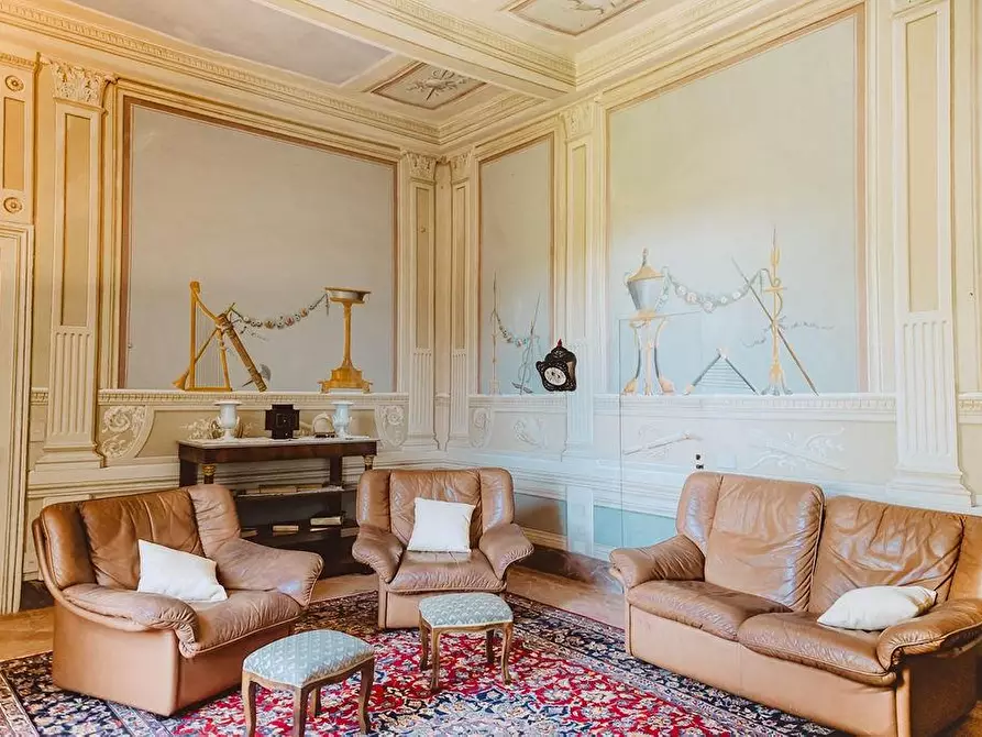 Immagine 94 di Immobile di prestigio in vendita  a Lucca