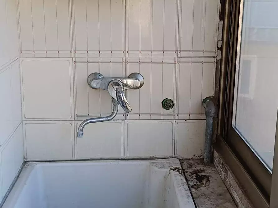 Immagine 5 di Appartamento in vendita  a Pisa