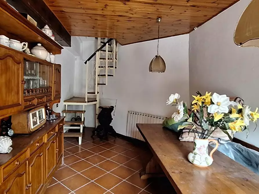 Immagine 10 di Casa indipendente in vendita  a Bagni Di Lucca