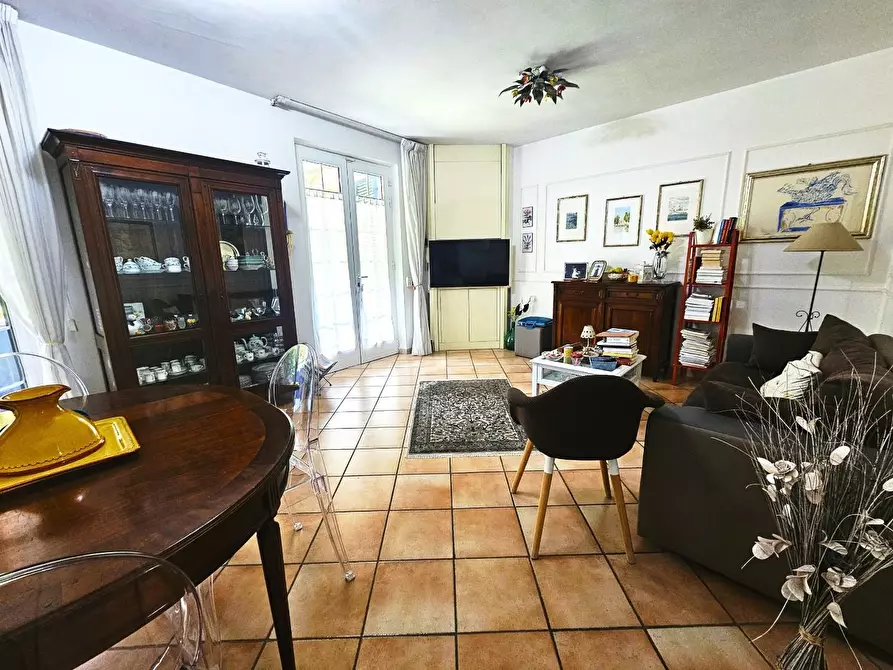 Immagine 4 di Porzione di casa in vendita  a Ameglia