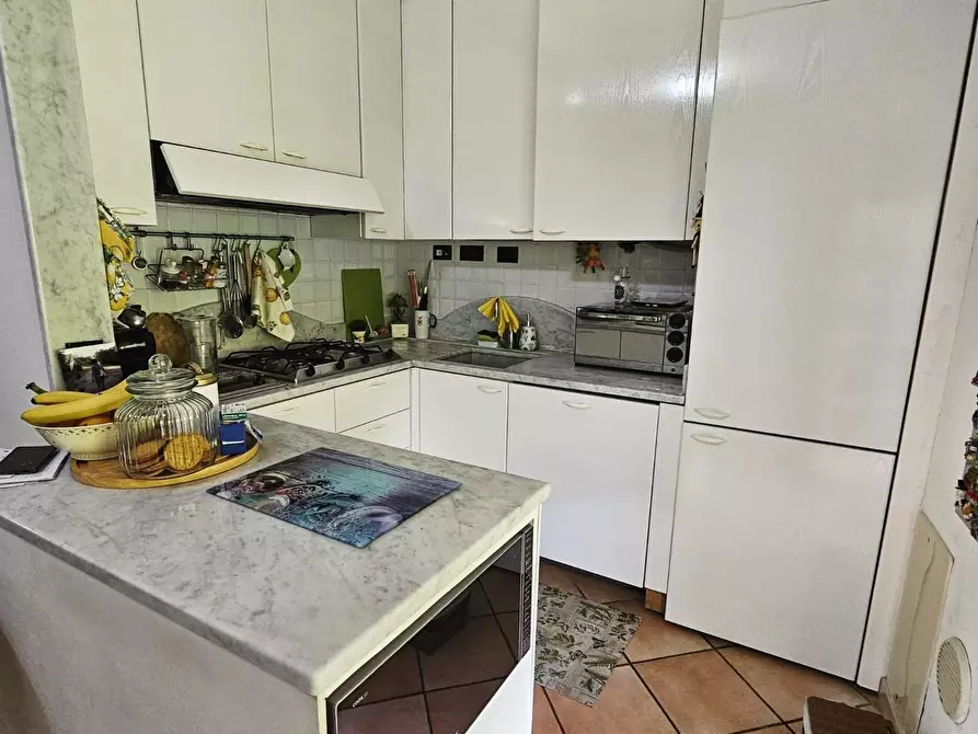 Immagine 19 di Porzione di casa in vendita  a Ameglia