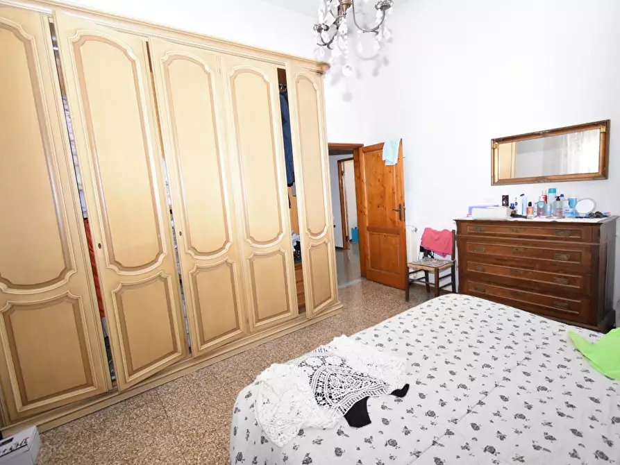 Immagine 21 di Terratetto in vendita  a San Giuliano Terme