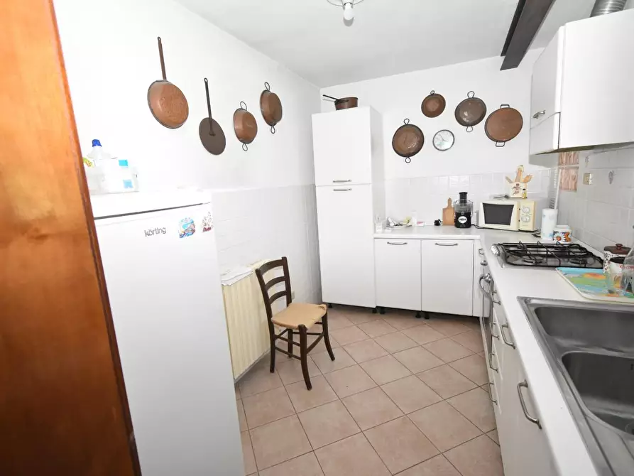 Immagine 9 di Terratetto in vendita  a San Giuliano Terme