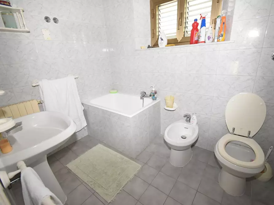 Immagine 17 di Terratetto in vendita  a San Giuliano Terme