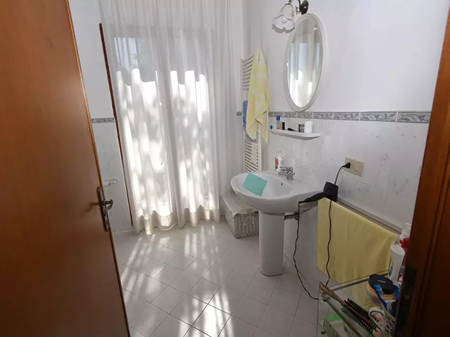 Immagine 10 di Terratetto in vendita  a San Giuliano Terme