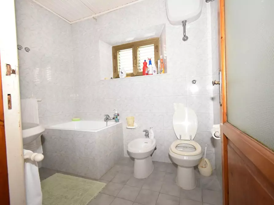 Immagine 16 di Terratetto in vendita  a San Giuliano Terme