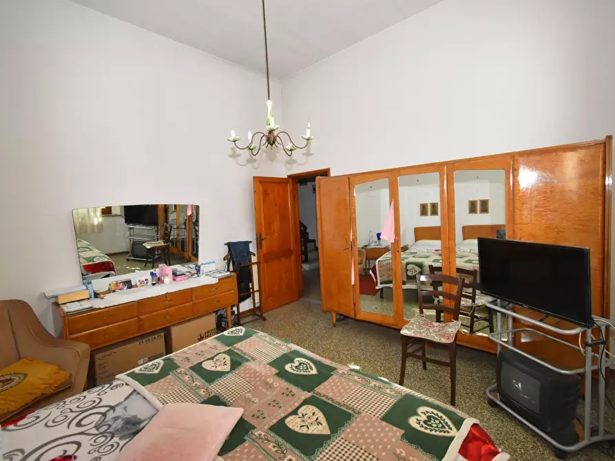 Immagine 14 di Terratetto in vendita  a San Giuliano Terme