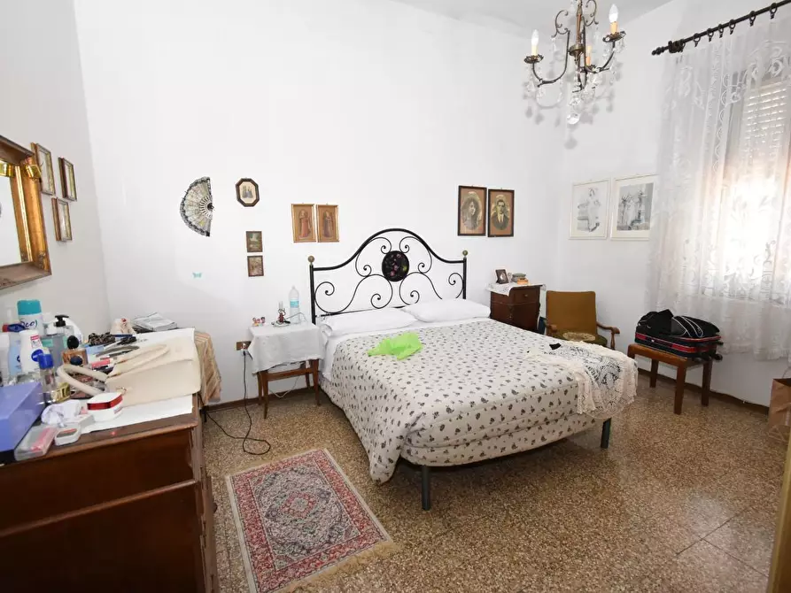 Immagine 19 di Terratetto in vendita  a San Giuliano Terme