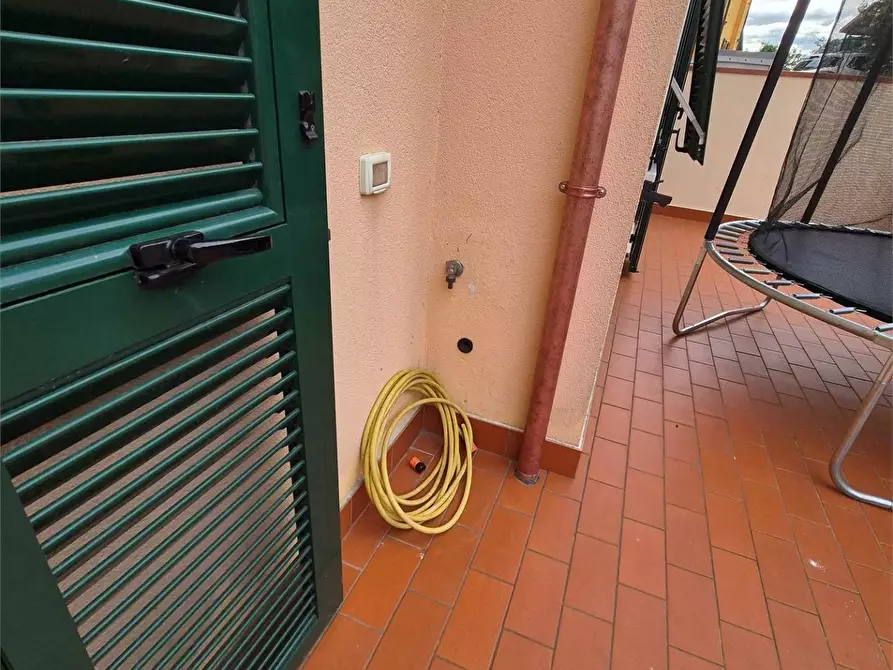 Immagine 25 di Appartamento in vendita  a Castelnuovo Magra