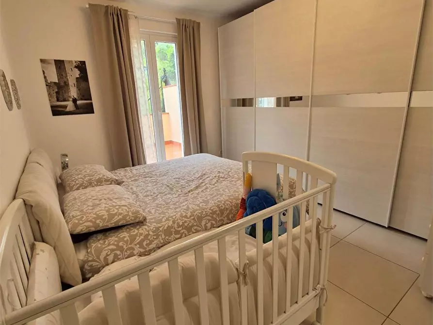 Immagine 19 di Appartamento in vendita  a Castelnuovo Magra