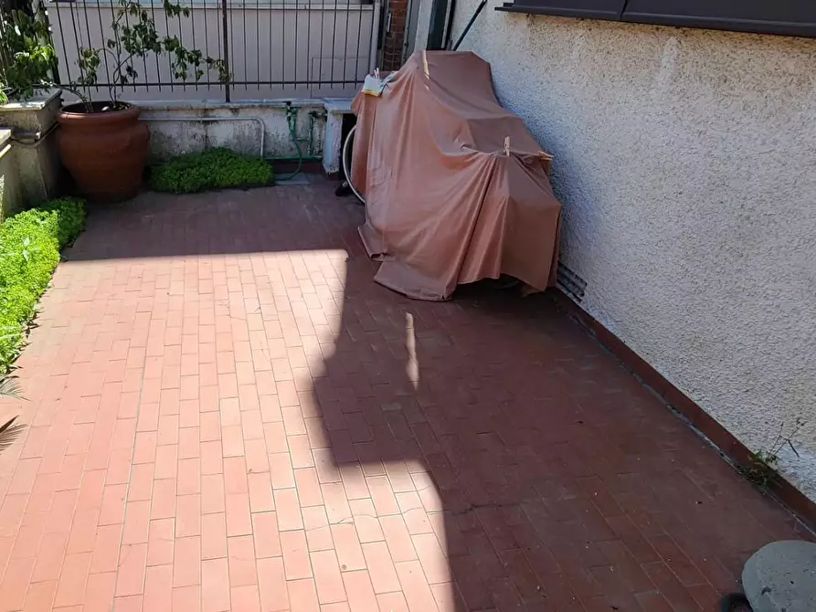 Immagine 21 di Appartamento in affitto  a Pietrasanta