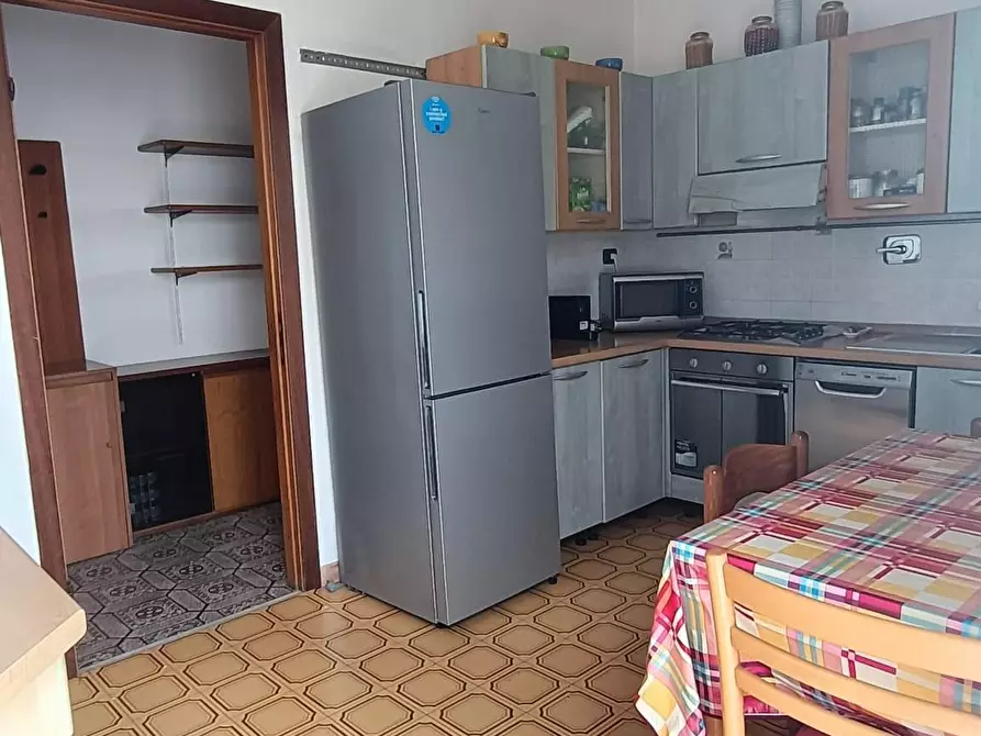 Immagine 10 di Appartamento in vendita  a Ameglia