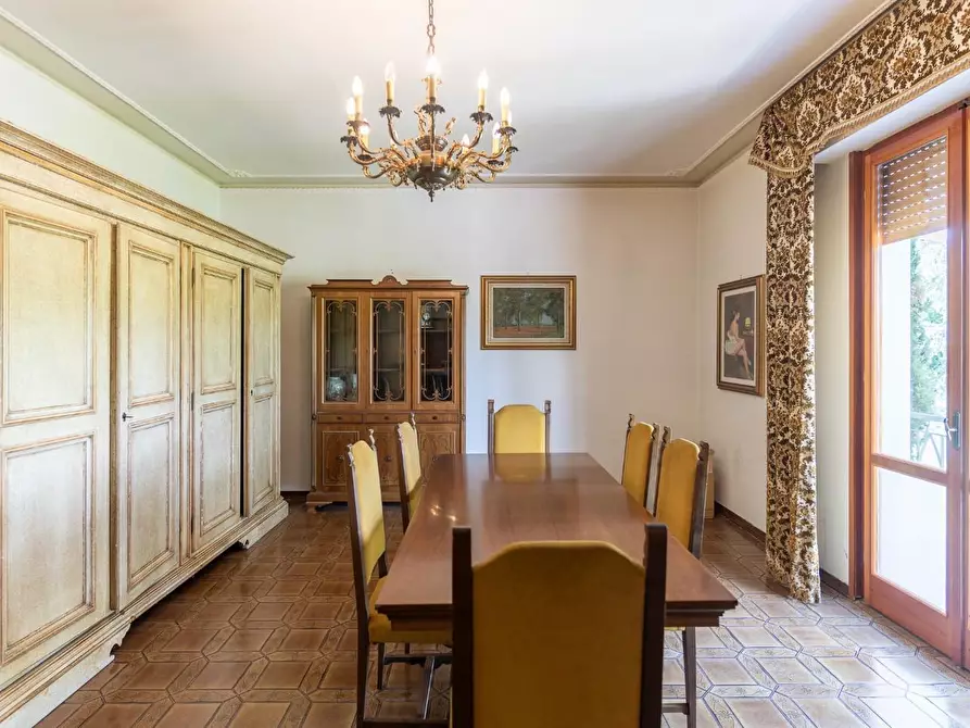 Immagine 34 di Villa in vendita  a Vinci