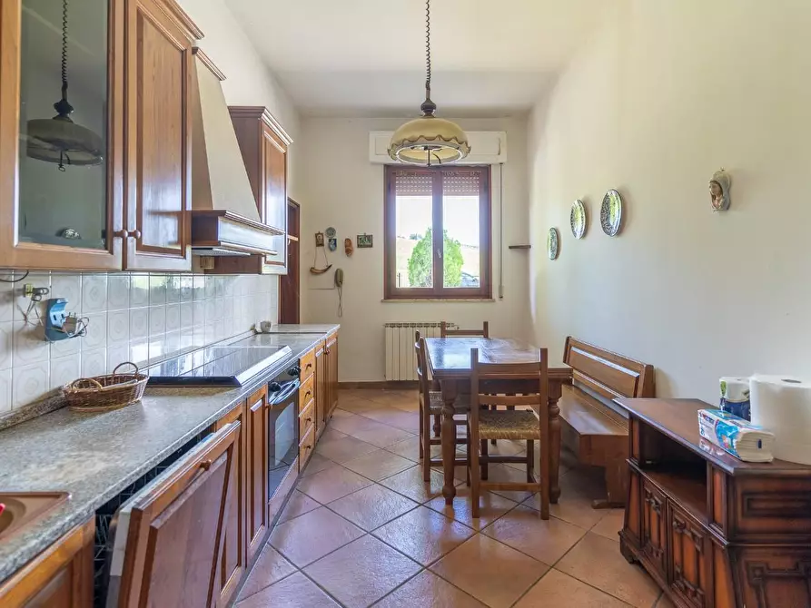 Immagine 23 di Villa in vendita  a Vinci