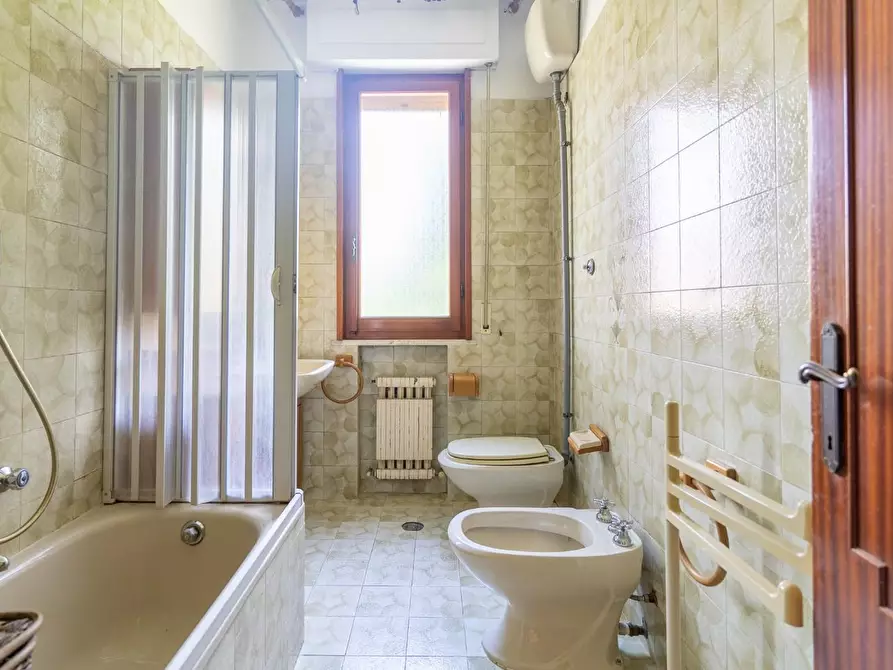 Immagine 56 di Villa in vendita  a Vinci