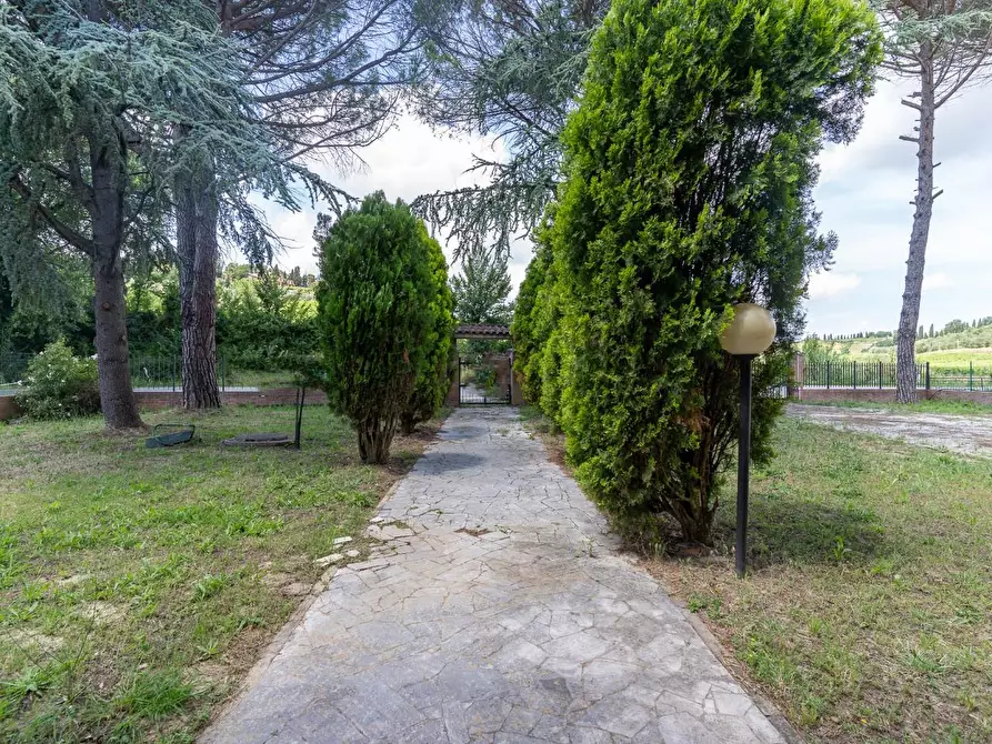 Immagine 16 di Villa in vendita  a Vinci