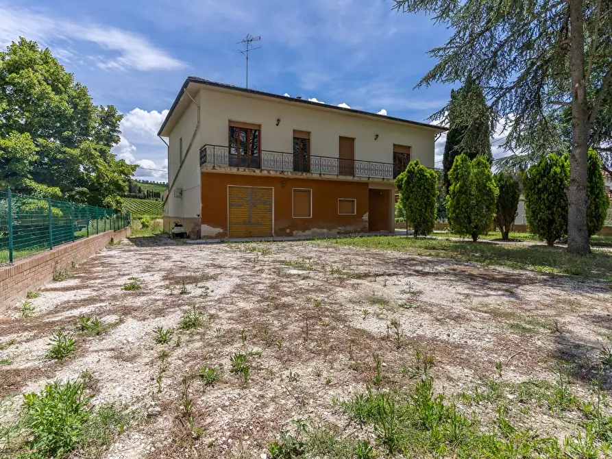 Immagine 54 di Villa in vendita  a Vinci