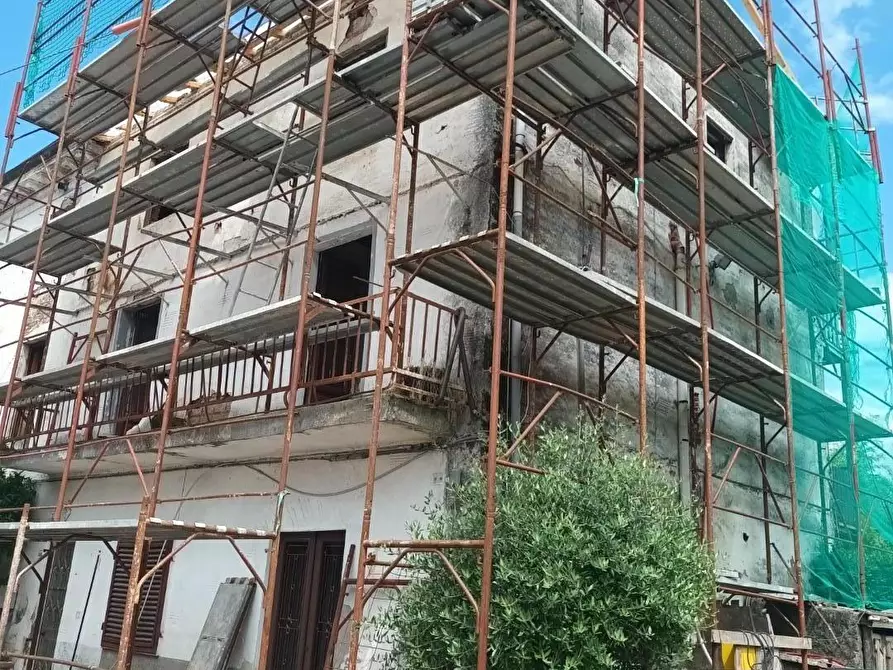 Immagine 3 di Appartamento in vendita  a Capannori