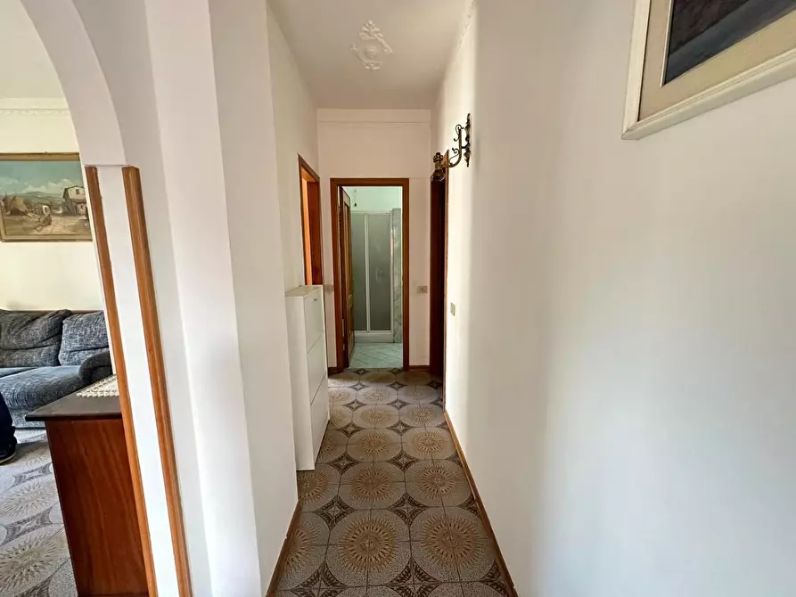 Immagine 45 di Villa in vendita  a Castelnuovo Magra