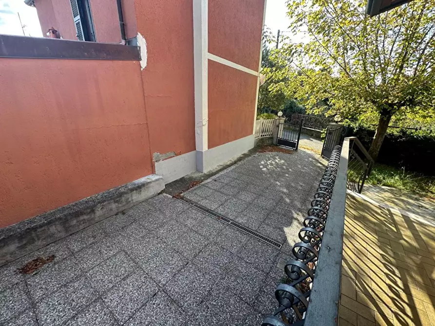 Immagine 49 di Villa in vendita  a Castelnuovo Magra