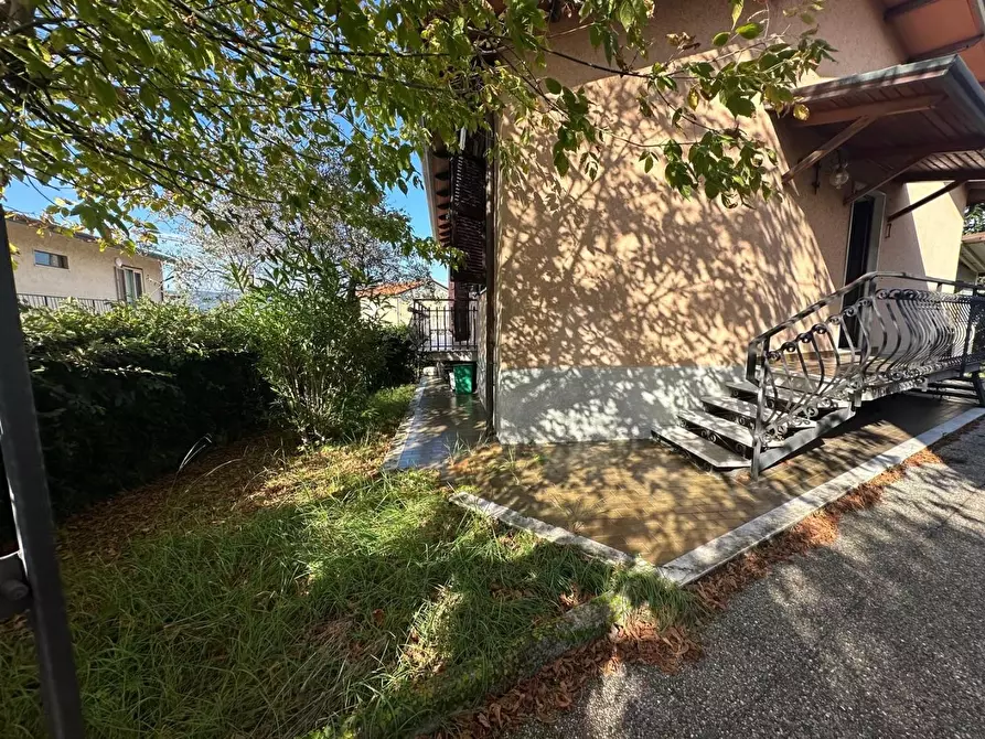 Immagine 58 di Villa in vendita  a Castelnuovo Magra