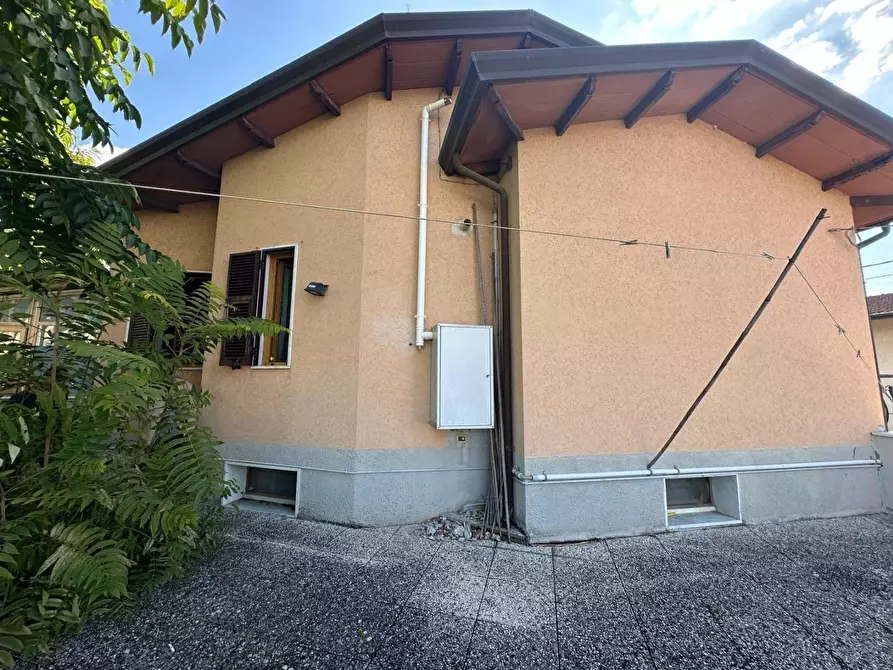 Immagine 55 di Villa in vendita  a Castelnuovo Magra