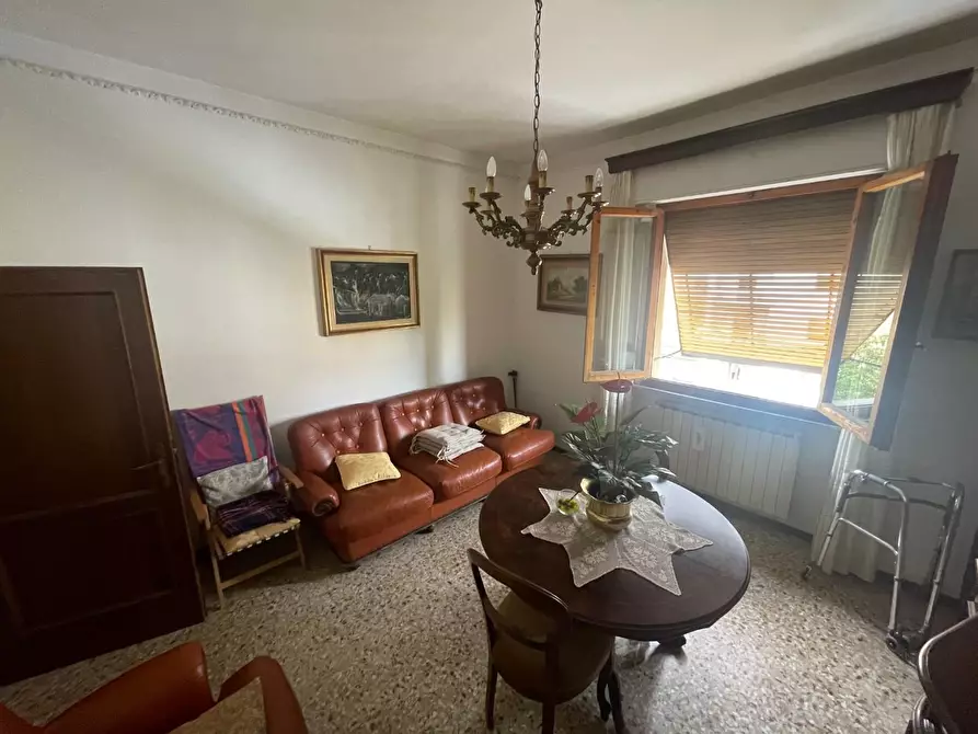 Immagine 3 di Appartamento in vendita  a Poggibonsi