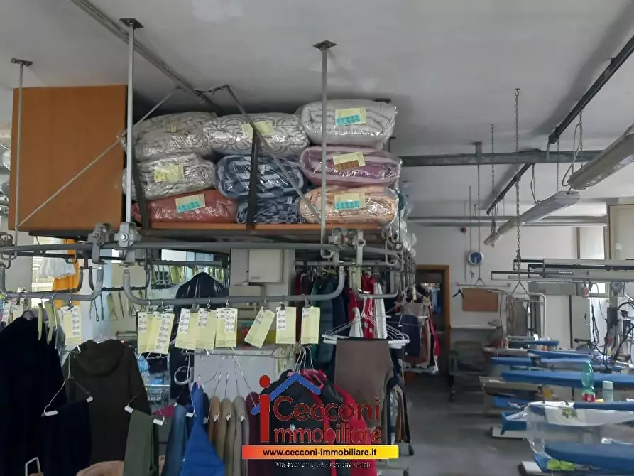 Immagine 5 di Attività commerciale in vendita  a Empoli