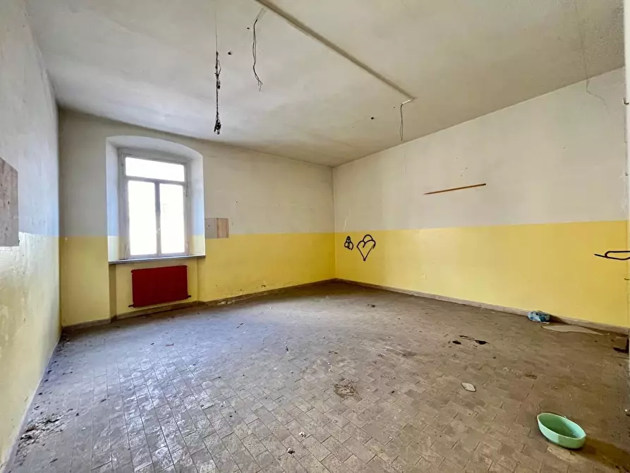 Immagine 5 di Villa in vendita  a San Giuliano Terme