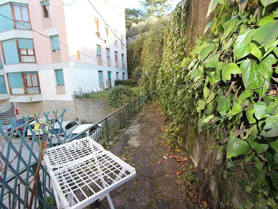 Immagine 37 di Appartamento in vendita  a Lerici