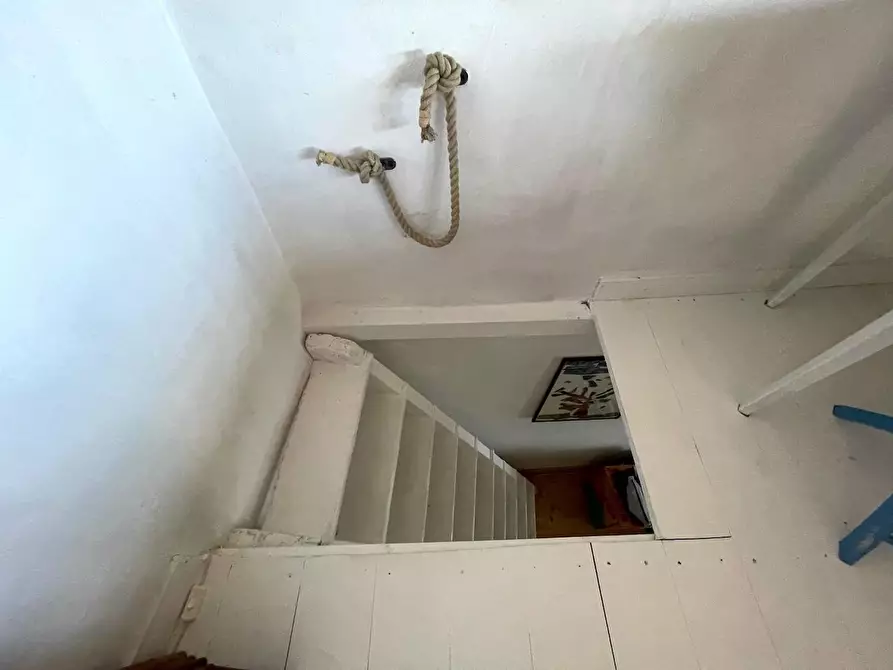 Immagine 23 di Casa indipendente in vendita  a La Spezia