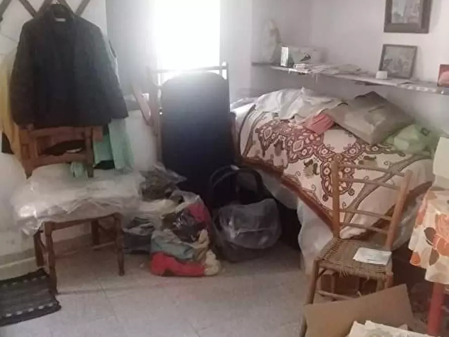 Immagine 40 di Casa indipendente in vendita  a Massa