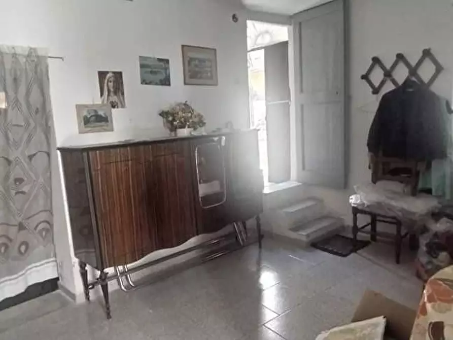 Immagine 42 di Casa indipendente in vendita  a Massa