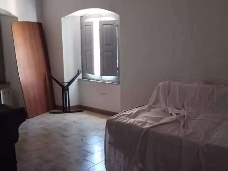 Immagine 28 di Casa indipendente in vendita  a Massa