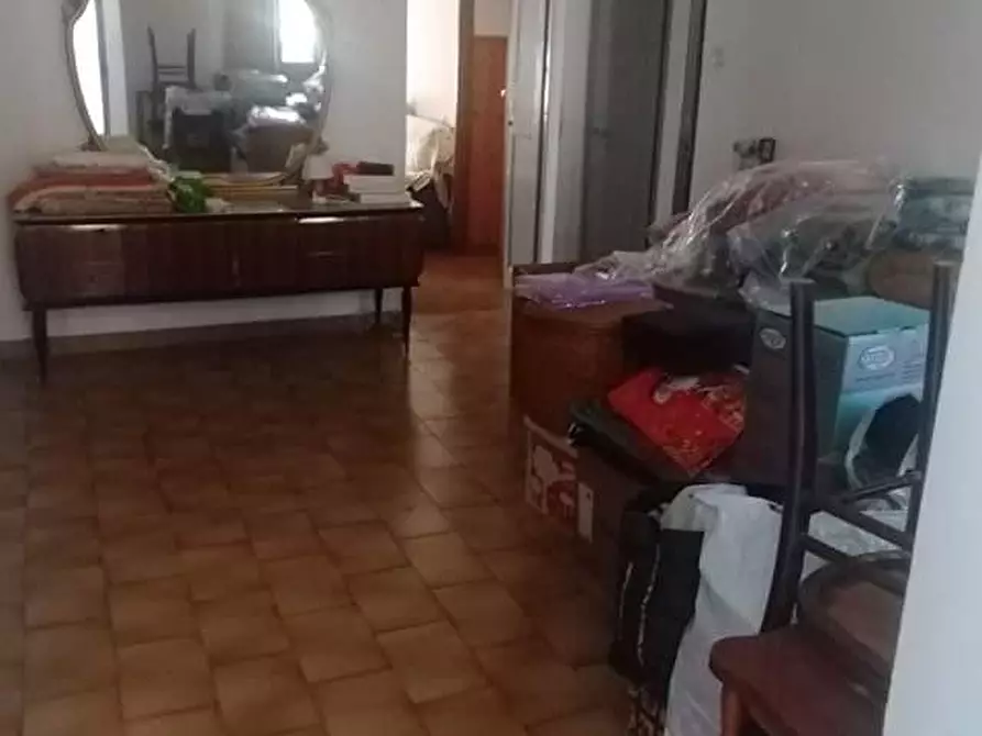 Immagine 18 di Casa indipendente in vendita  a Massa