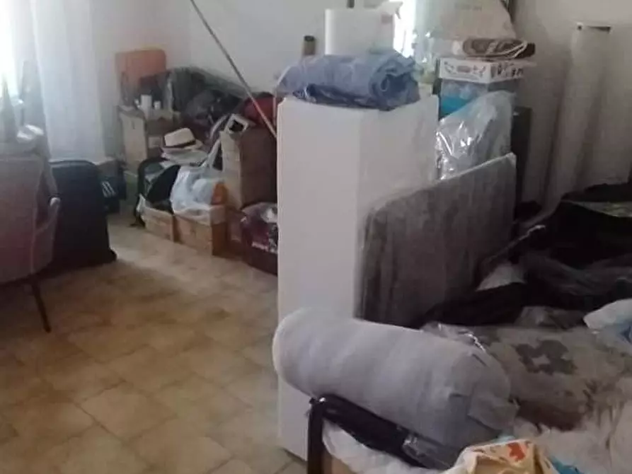 Immagine 33 di Casa indipendente in vendita  a Massa